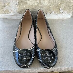 Tory Burch Black and White Women's Flats